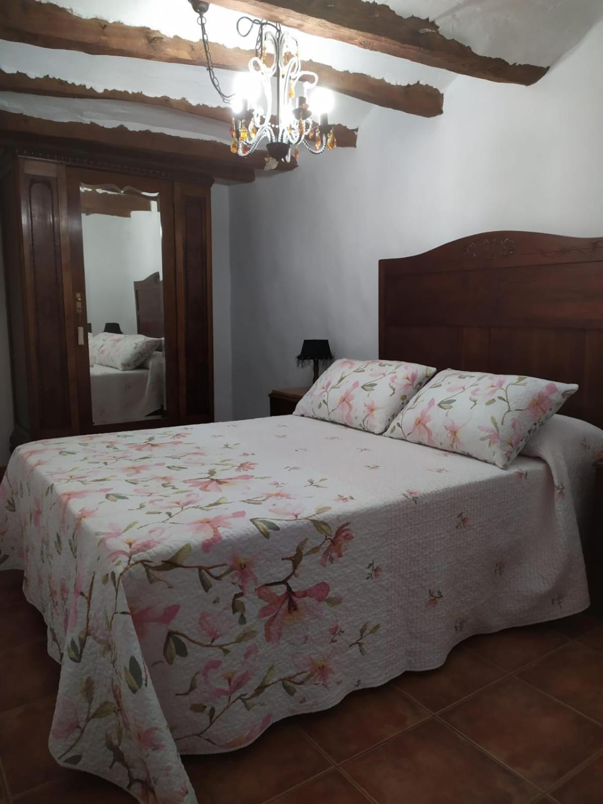 Alcoba Con Patio Del Siglo XIX Villa Villanueva de Viver Eksteriør bilde