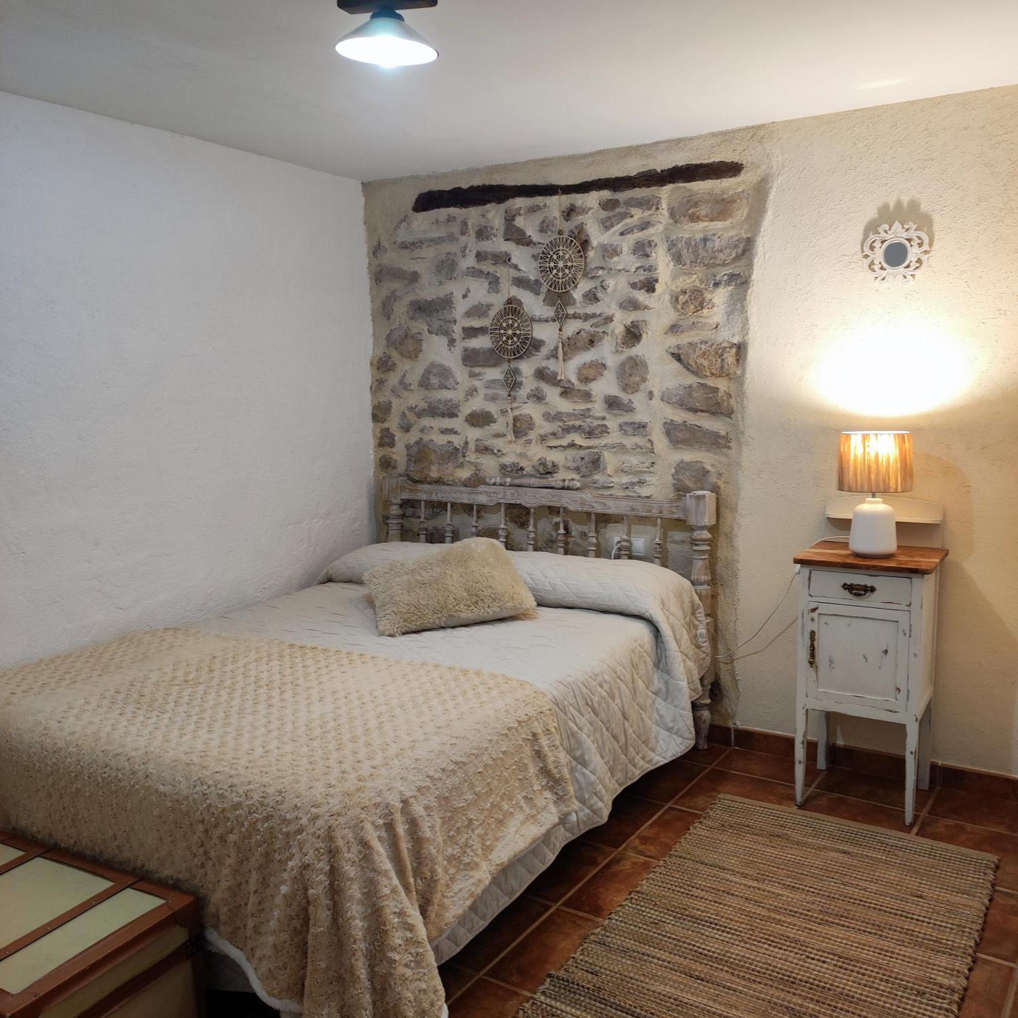 Alcoba Con Patio Del Siglo XIX Villa Villanueva de Viver Eksteriør bilde