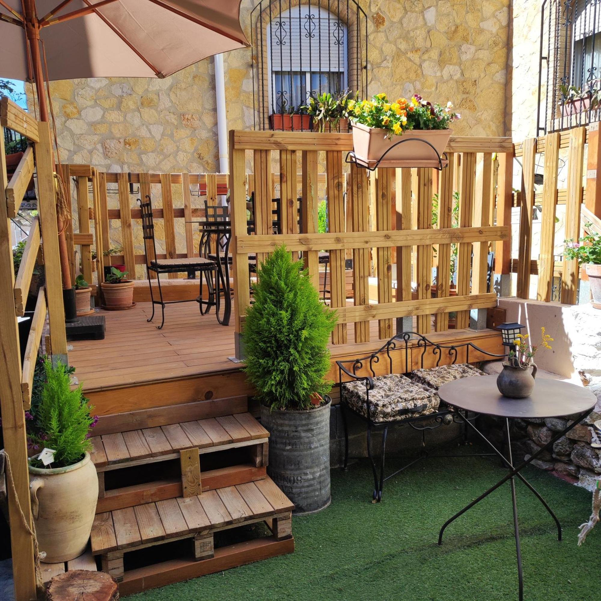 Alcoba Con Patio Del Siglo XIX Villa Villanueva de Viver Eksteriør bilde